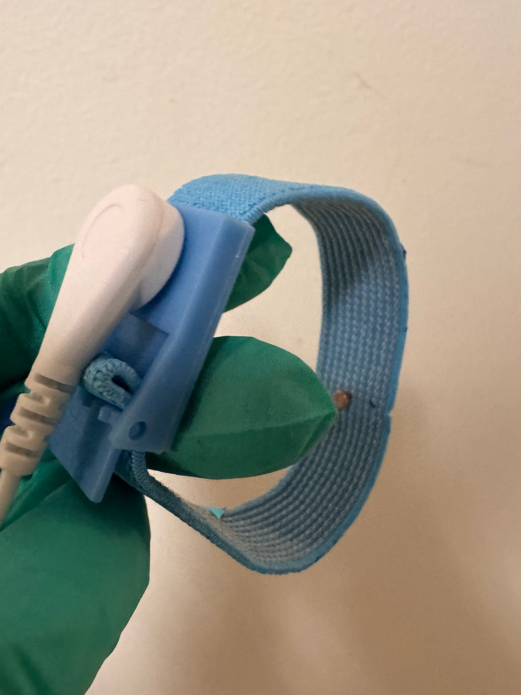 Grounding bracelet - earthing grounding emf shielding